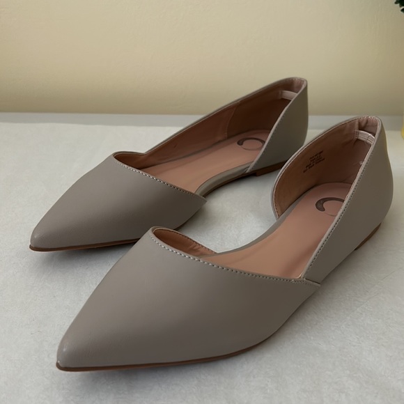 NWOT Flats - Picture 1 of 3